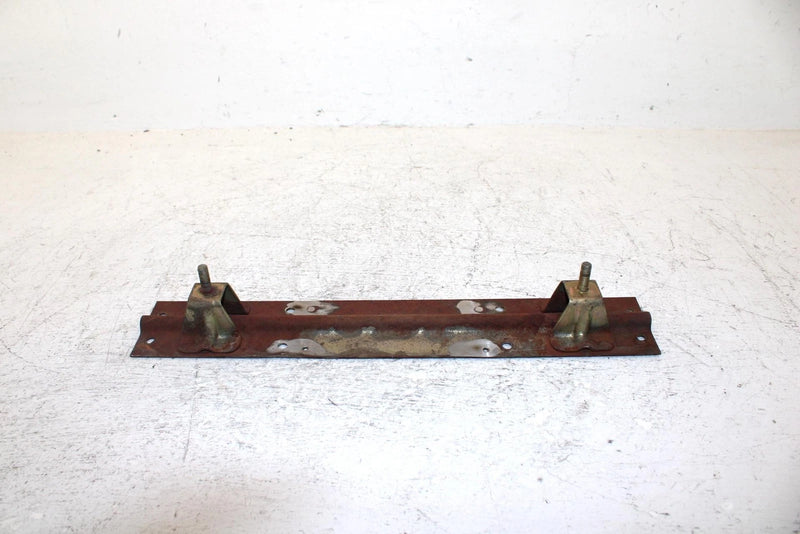 1995 Yamaha Vmax 500 Oem gas Tank Bracket 89A-21911-20-00 SY34