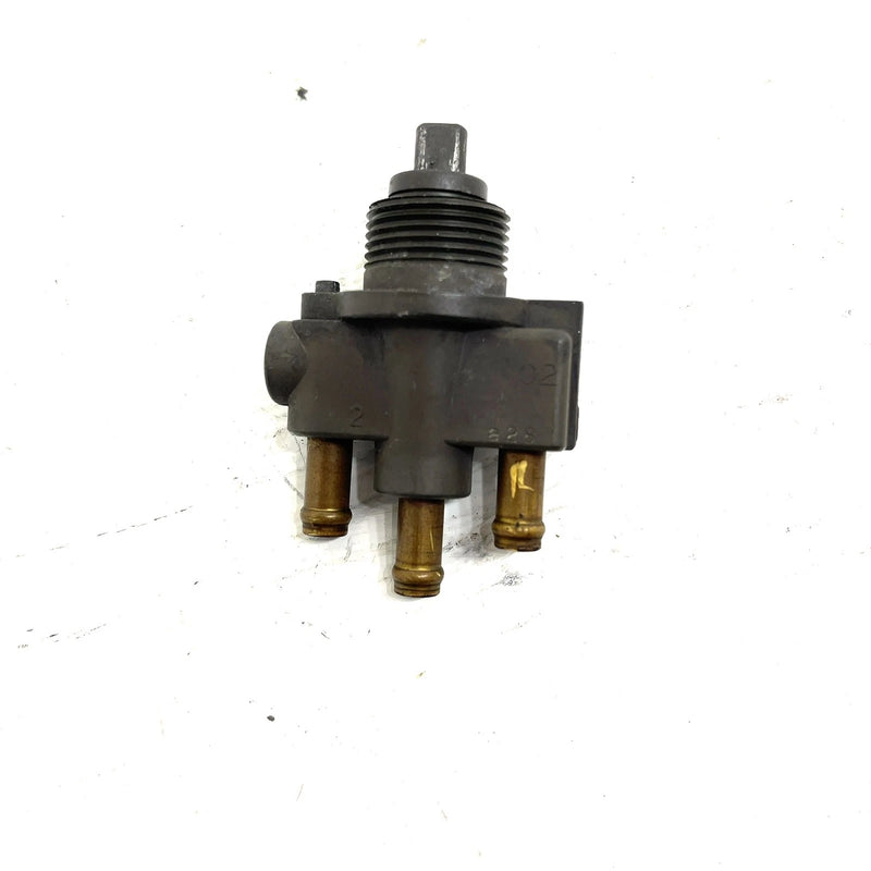 01-05 Yamaha WaveRunner XLT1200 OEM Fuel Selector Valve 66V-24500-02-00 JY30