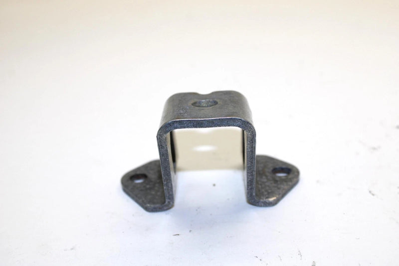 97 Yamaha Vmax 600 Xtc Oem Front Upper Right Motor Mount 8CR-21416-00-00 Q2393