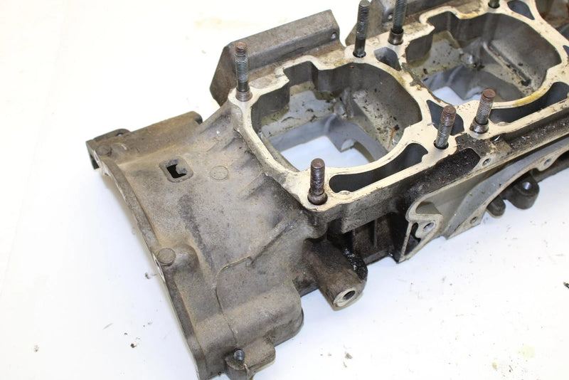 2002 Yamaha Sx600r Oem Top Crankcase 8CH-15100-03-00 SY87
