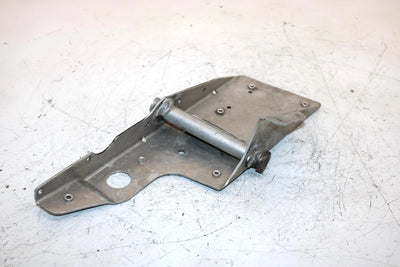 07 Polaris Supersport Edge Oem Left Trailing Arm Mount 2202059 Q5155