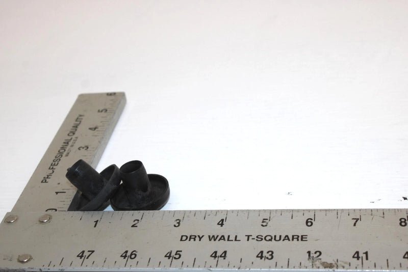 2000 Ski-doo Mxz 600 Oem Spindle Cap Pair 572091300 SS15
