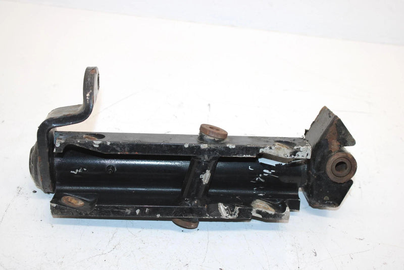 96 Arctic Cat Zrt 600 Oem Left Steering Knuckle 0703-425 SA177