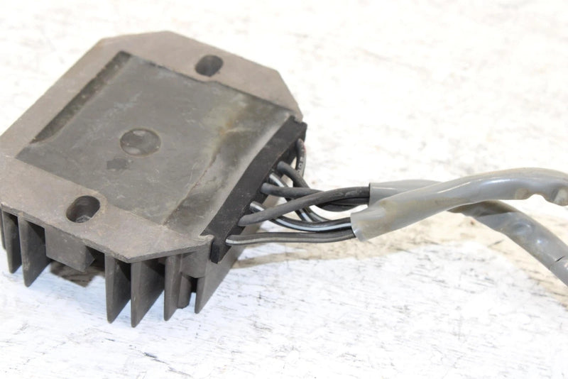 2002 Arctic Cat 375 Automatic (4x4 Green) Oem Voltage Regulator 3402-682 AA29