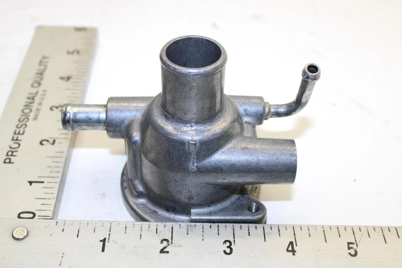 2006 Yamaha Apex Gt Oem Thermostat Housing 8FP-12580-00-00 Q2611
