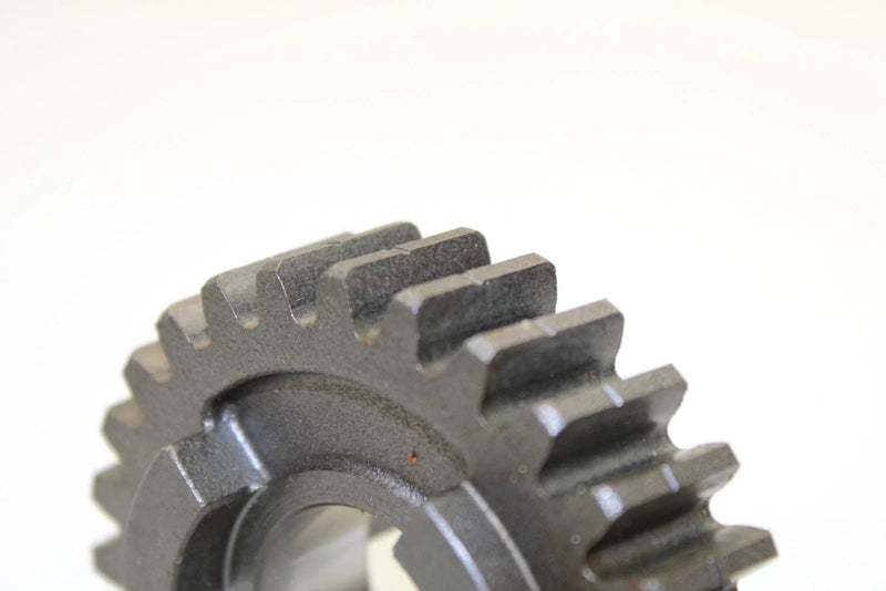2004 Yamaha Vk540 Oem 3rd Pinion 28T Gear (NOS) 8AT-17131-00-00 SY98