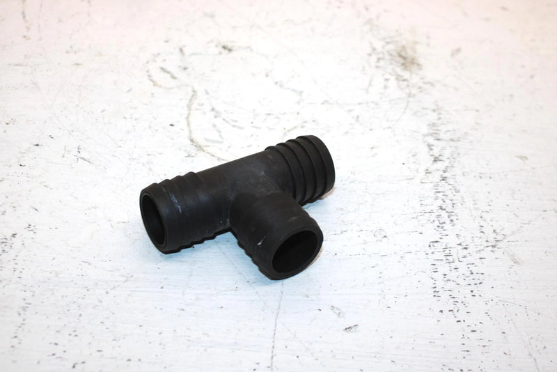 2011 Polaris Sportsman 800 Efi Oem Radiator T Connector 7052373 AP179