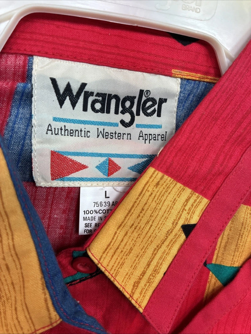 New Women’s Wrangler Multicolor Design Long Sleeve Button Up Large MM-135