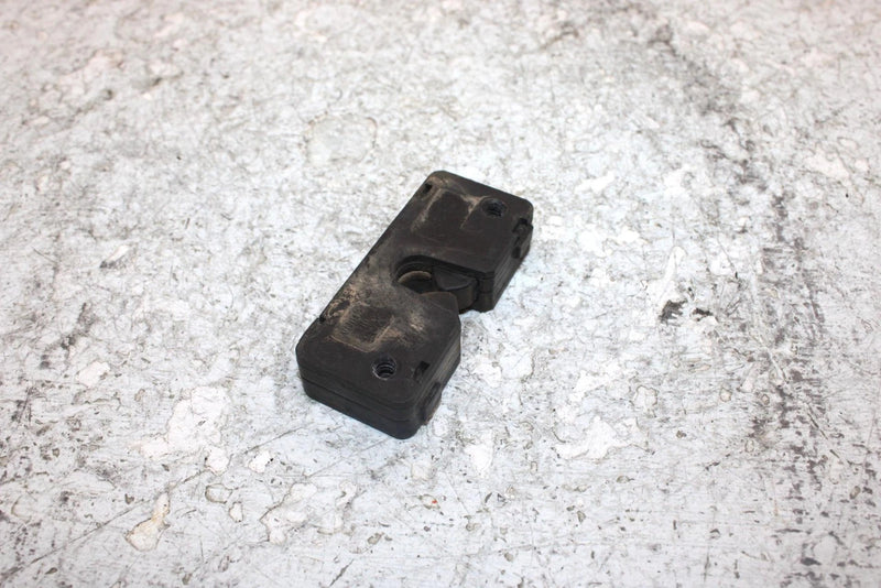 2015 Polaris Ranger 570 Eps Oem Tailgate Latch 7081568 XP5