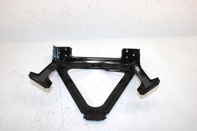 95 Polaris 500 Carb Oem Lower Supp Brace BLK 1011968-067 5222889-067 SP208