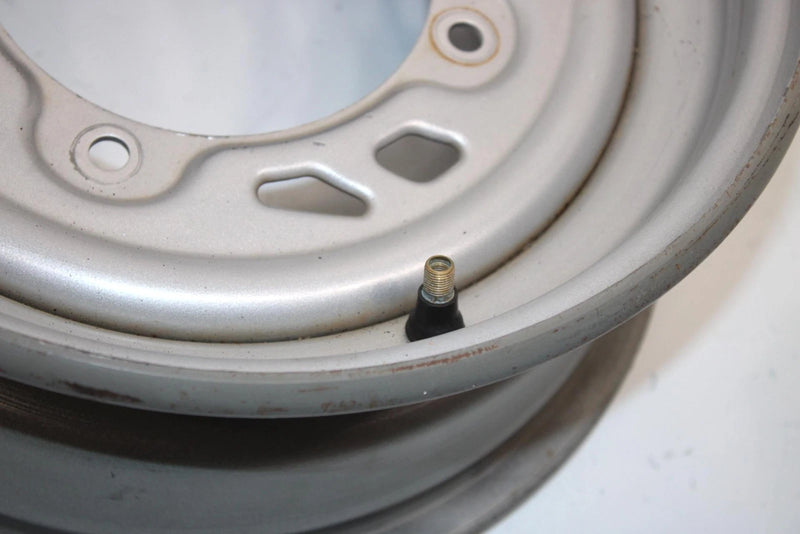 07 Polaris Hawkeye  4x4 Oem Front Silver Rim 1521094-486 AP83
