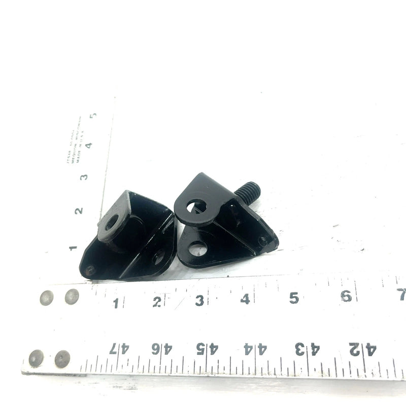07 Can-Am Outlander 650 4x4 OEM Front Upper Shock Bracket Pair 706201036 AB17.1
