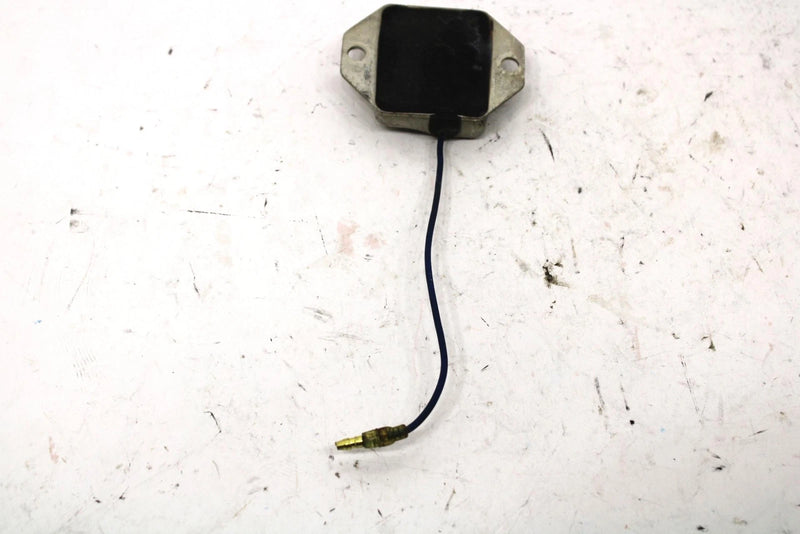 1987 Yamaha Srv Oem Rectifier Voltage Regulator7XE-81910-00-00 SY131