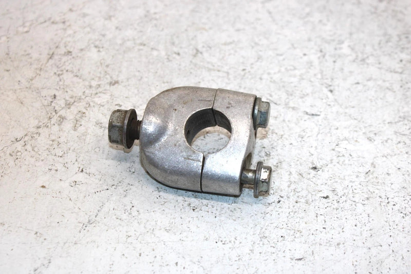 1985 Honda Trx Fourtrax 250 A Oem Handlebar Mount Set 53121-958-000 AH48