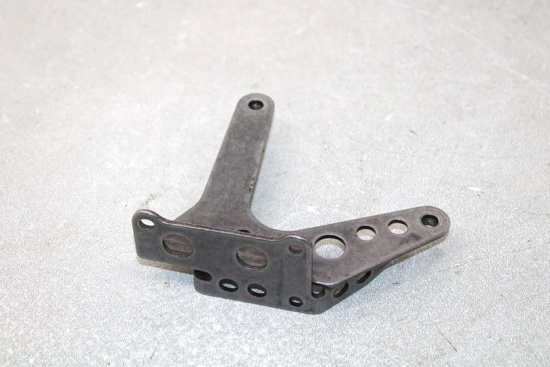 2000 Yamaha  Grizzly Oem Shifter Bracket 5GT-18431-00-00 AY35