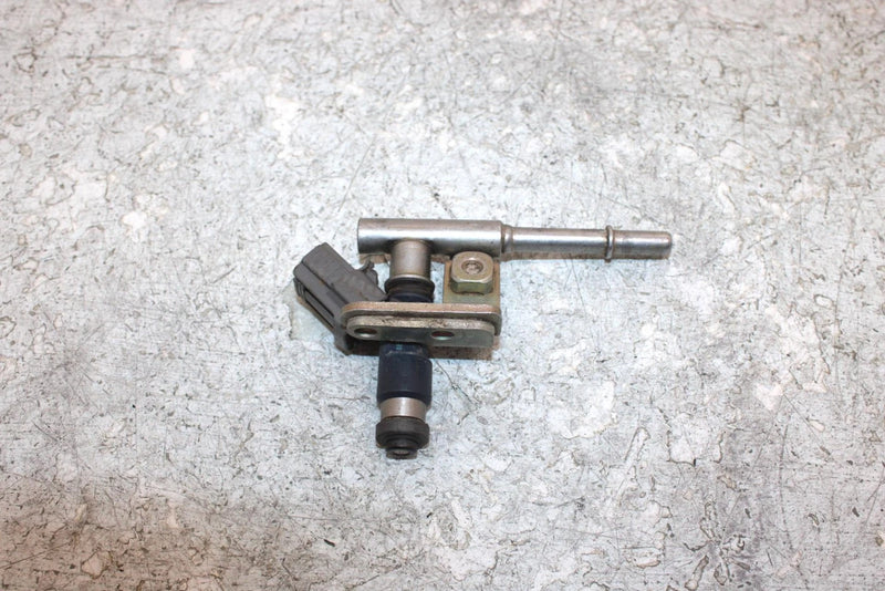 2006 Polaris Sportsman 500 Oem Fuel Rail And Injector 3089900 AP186
