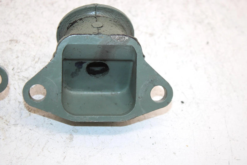 1993 Yamaha Waverunner 650 Oem Engine Mount Dampner Pair 6M6-44517-00-5B JY23