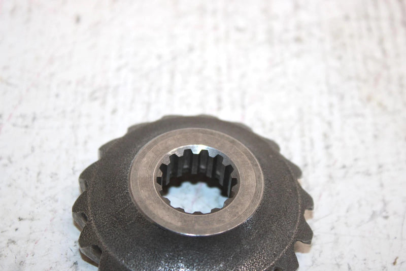 84 Yamaha  Tri Moto 3 Wheeler Oem Middle Drive Gear 24W-Y1754-00-00 AY21
