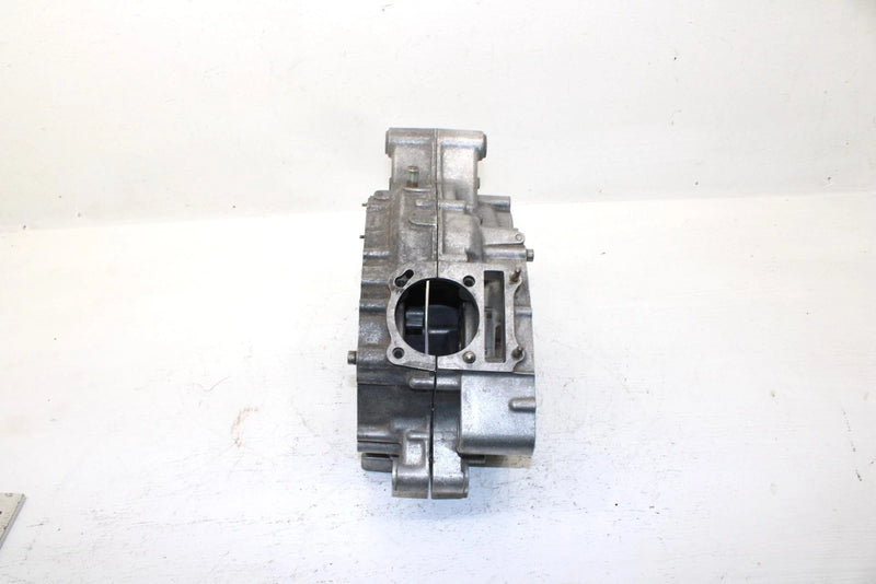 1988 Suzuki Lt 230 E Oem Crankcase 11301-35861 AS7