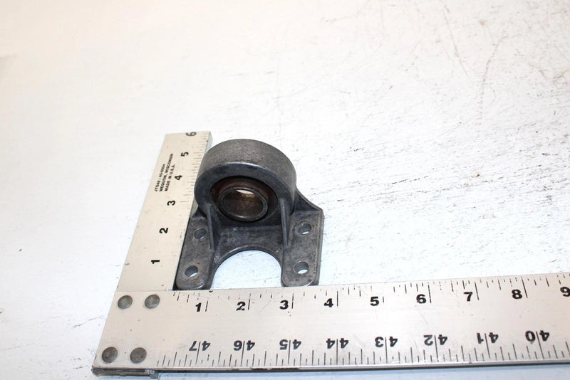 91 Yamaha Exciter Ii 570 Liquid Oem Jackshaft Bearing Supp. 85L-47631-00-00 SY24