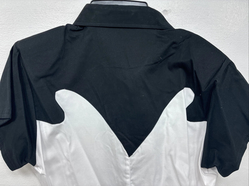 New Women’s Cumberland Black White Short Sleeve Crop Pearl Snap Large MM-131
