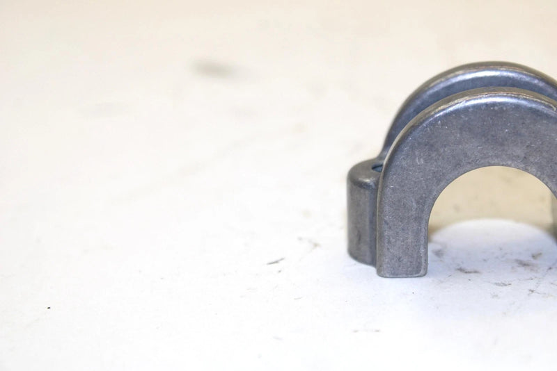 1990 Kawasaki Jet Ski 650 Sx Oem Handlebar Clamp 92037-503 Q1784