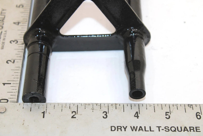 1985 Yamaha Vmax Oem Front Shock Pivot Bracket 8U7-47418-00-00 SY125