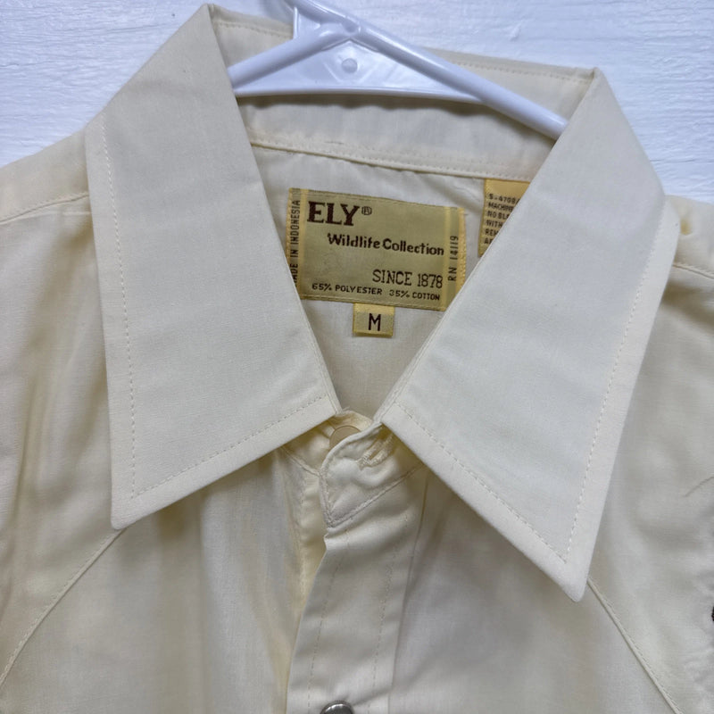 New Men’s ELY wildlife collection Yellow long sleeve pearl Medium B-75