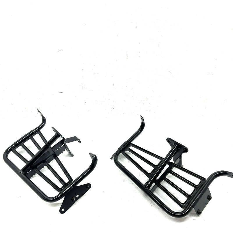99-02 Arctic Cat 250 2x4 OEM Footrest Set 0506-217 AA31