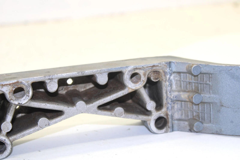 1989 Yamaha Waverunner 500 Oem Front Engine Support Plate 6K8-44518-00-94 JY4