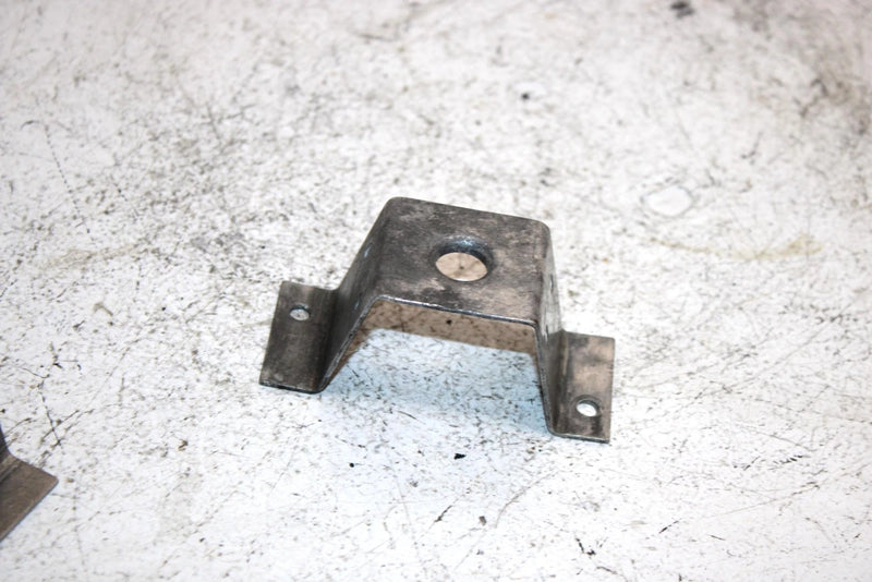 99 Polaris Indy 500 Oem Oil Tank Bracket Pair 5241334 Q3652