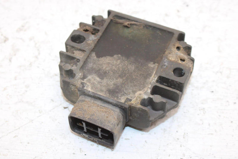 2004 Yamaha  Bruin 350 Oem Voltage Regulator 5GT-81960-00-00 Q3559