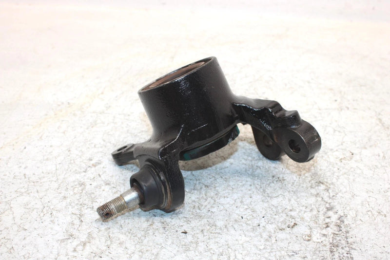 2006 John Deere  Buck 650 Oem Left Steering Knuckle 709400097 AJ0