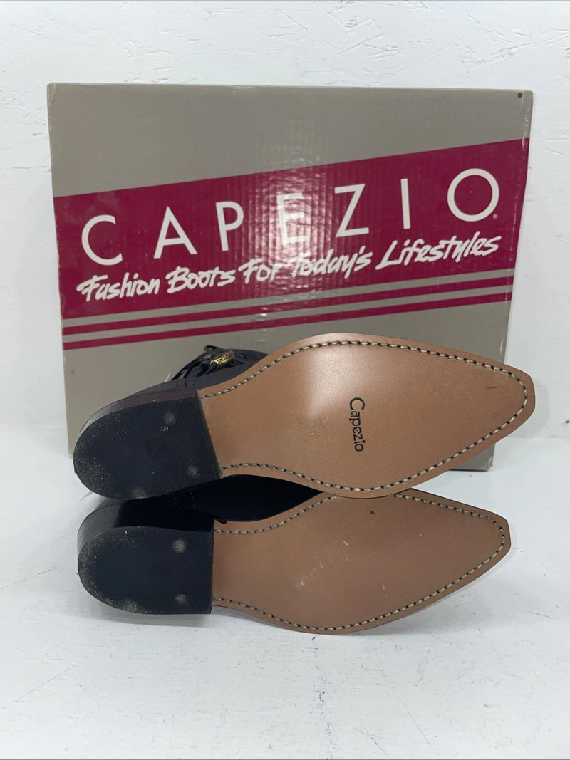 New Women’s Black Capezio Cowboy Boots. L 870 5 M. 2-47