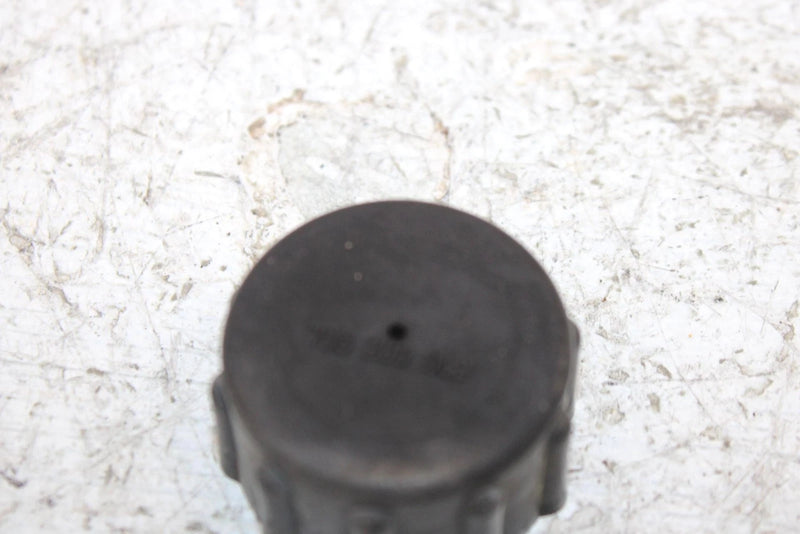 2006 John Deere  Buck 650 Oem Coolant Tank Cap 709200009 AJ0