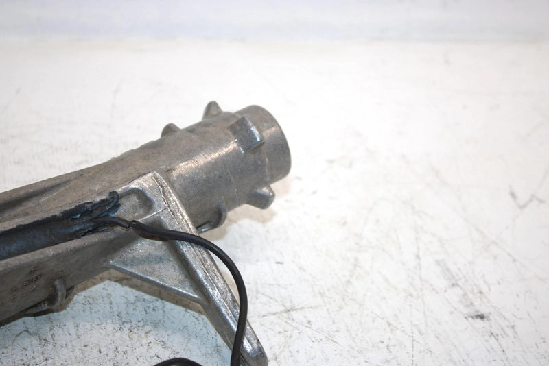 2001 Polaris Magnum 325 Oem Left Hubstrut 1820950 AP30