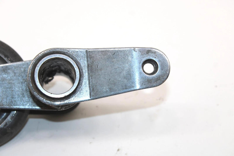 1996 Yamaha Vmax 600 Xt Oem Idler Wheel Bracket With Wheel 8CM-47463-10-00 SY123