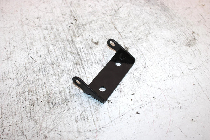 2012 Arctic Cat Prowler Hdx 700 Oem Hood Hinge Bracket 2516-606 XA1