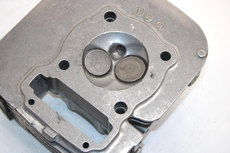 00 Polaris Trail Boss 325 Oem Cylinder Head (With Valves) 3086796 AP37
