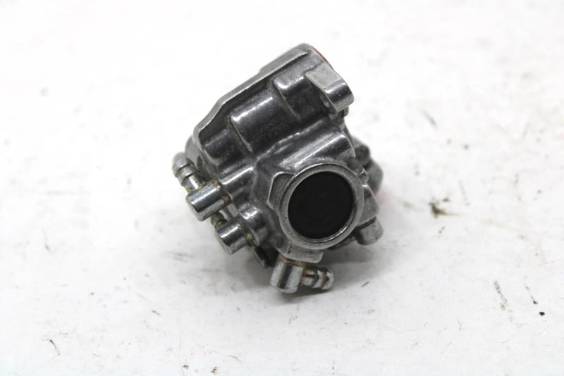 1987 Yamaha Srv Oem Oil Pump Assembly 8V8-13101-00-00 SY131