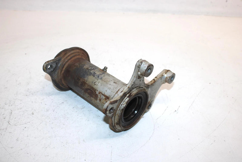 1988 Yamaha  Warrior 350 Yfm350xu Oem Rear Axle Housing 2XK-25311-00-35 AY15