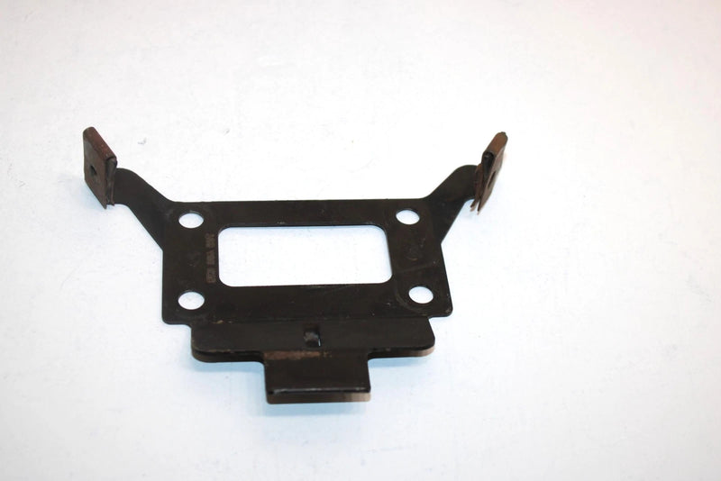 2001 Bombardier Traxter Oem Handlebar Cover Bracket 709400077 AB10