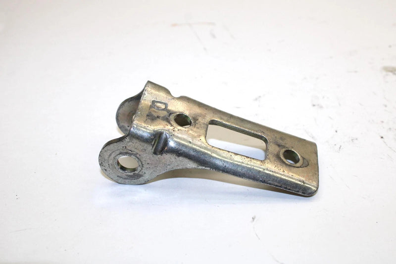 2000 Ski-doo Mxz 700 Oem Right Shock Bracket 518317518 Q3268