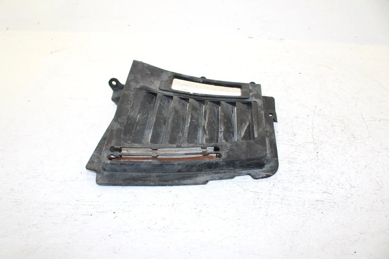 1990 Yamaha Phazer Ii LE Oem Side Louver Set 8X9-77131-00-00 SY14