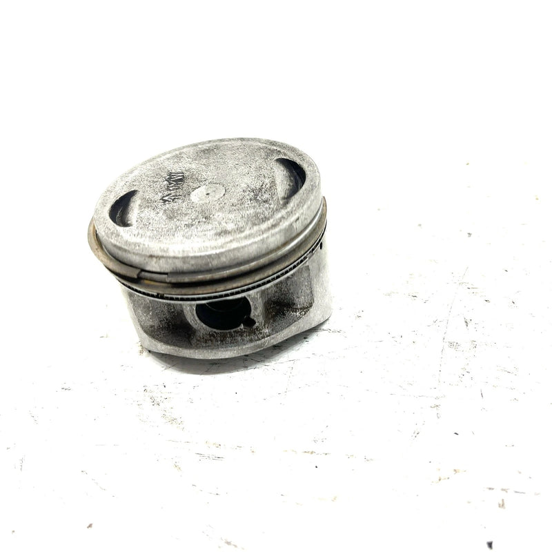 null Yamaha Moto 4 OEM 83mm Piston W/Pin 1YW-11631-01-Y0 AY57