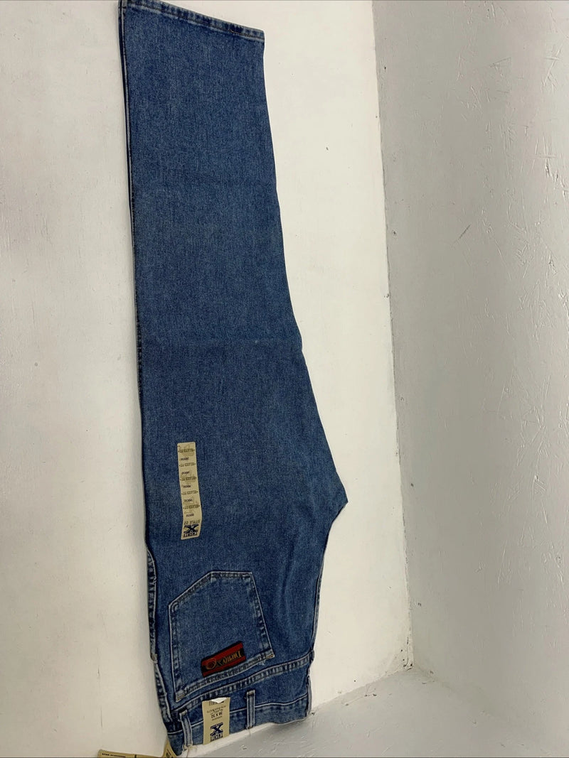 New Men’s Twenty X  Medium Wash Relaxed Fit Denim Jeans. 38x32 Q-13