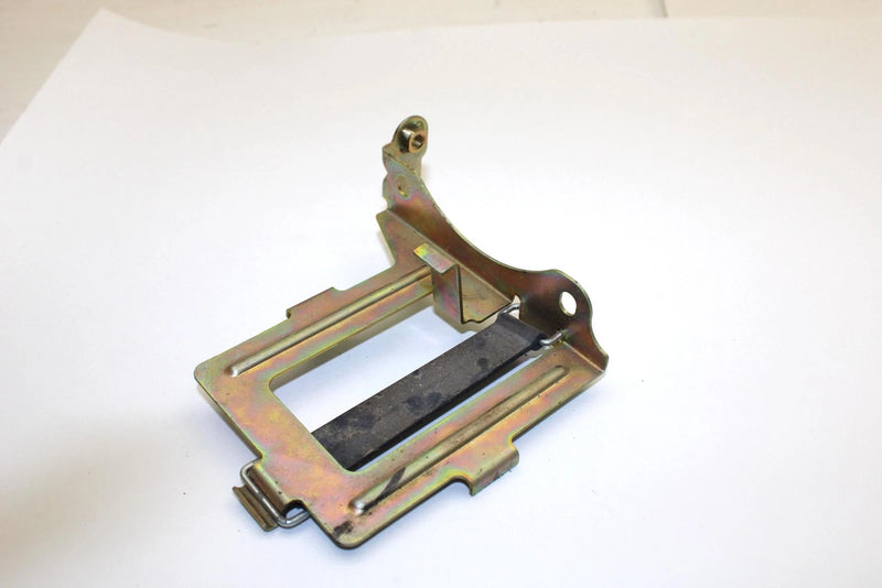2006 Yamaha Attak Oem Ecu Bracket 8FP-85991-00-00 SY79