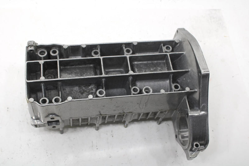 1987 Yamaha Srv Oem Crankcase Assembly 8H8-15109-08-00 SY131