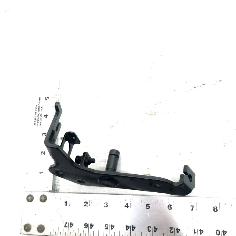 2004 Yamaha Bruin 350 YFM350FA 4x4 OEM Brake Pedal Bracket 5TE-F7412-11-00 AY63