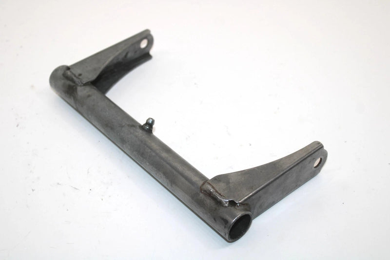 2002 Yamaha Sx Viper Oem Rear Suspension Pivot Bracket 8CR-47417-01-00 SY60